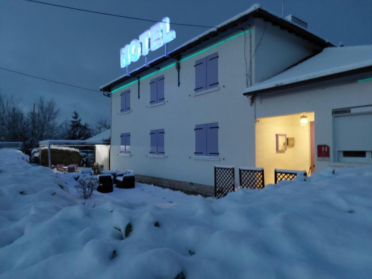 Hotel Au Charme Du Levat Saint Paul de Loubressac Ngoại thất bức ảnh