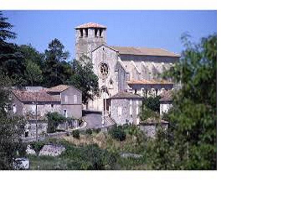 Hotel Au Charme Du Levat Saint Paul de Loubressac Ngoại thất bức ảnh