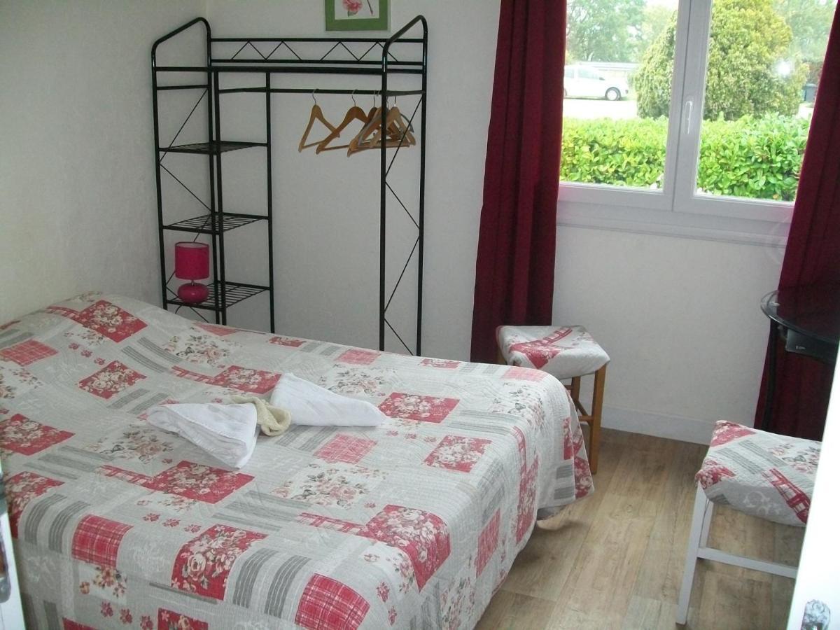 Hotel Au Charme Du Levat Saint Paul de Loubressac Ngoại thất bức ảnh